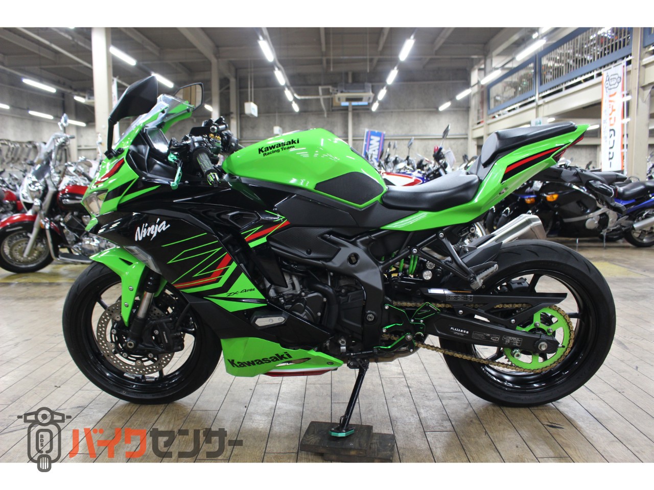 カワサキ 大阪～整備済み NINJA ZX-4RR ノーマル車両 車検2年付き