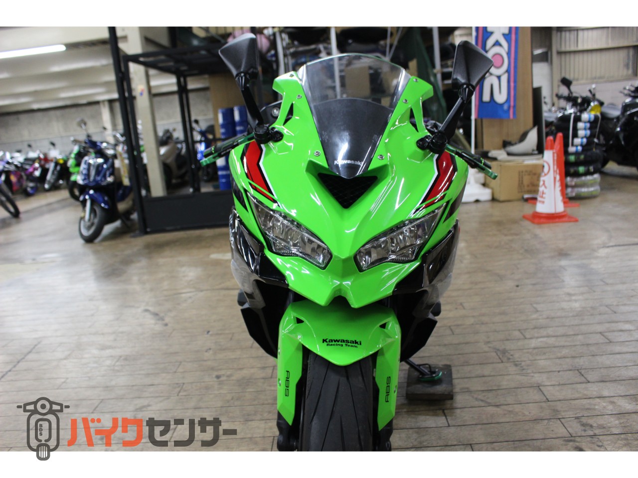 カワサキ 大阪～整備済み NINJA ZX-4RR ノーマル車両 車検2年付き