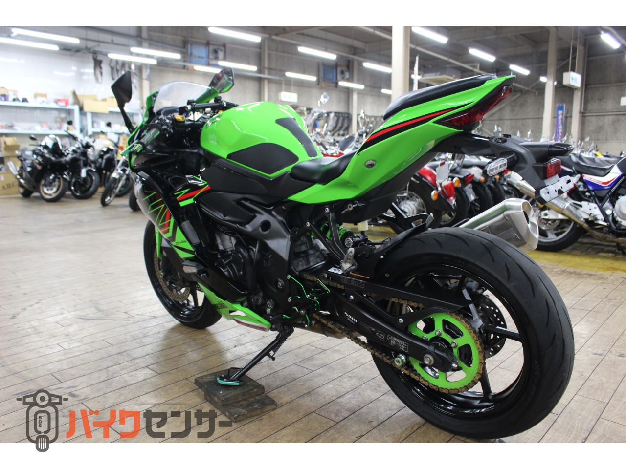 カワサキ 大阪～整備済み NINJA ZX-4RR ノーマル車両 車検2年付き