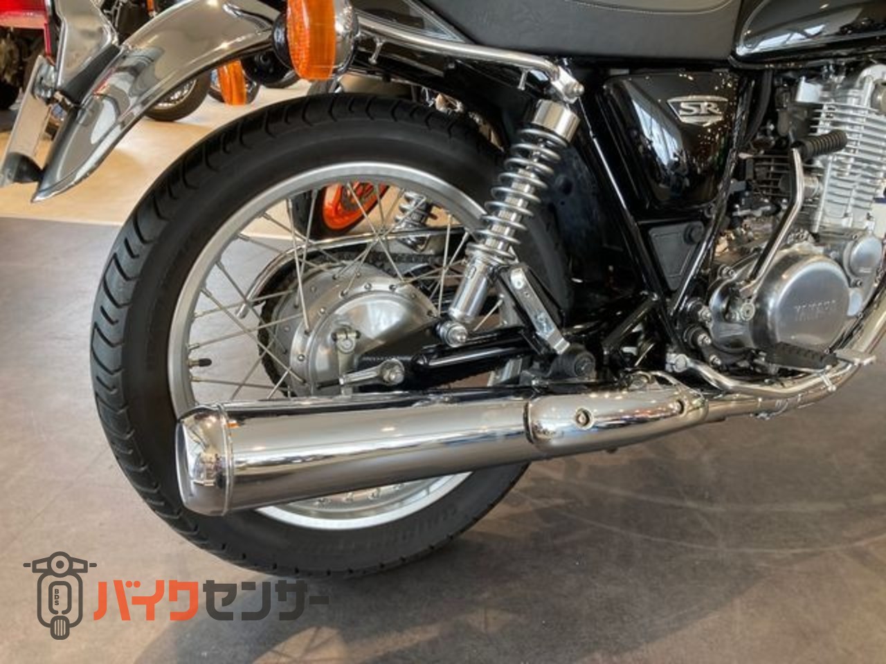ヤマハ SR400[B0906606626] 2017 ノーマル車 ETC シガーソケット電源