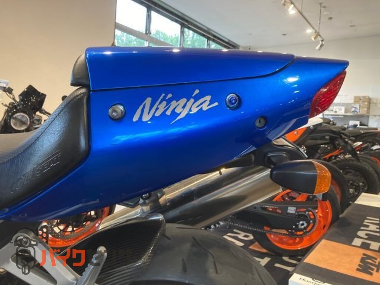 カワサキ Ninja ZX-12R [B0905105126] スライダー ETC シングルシート