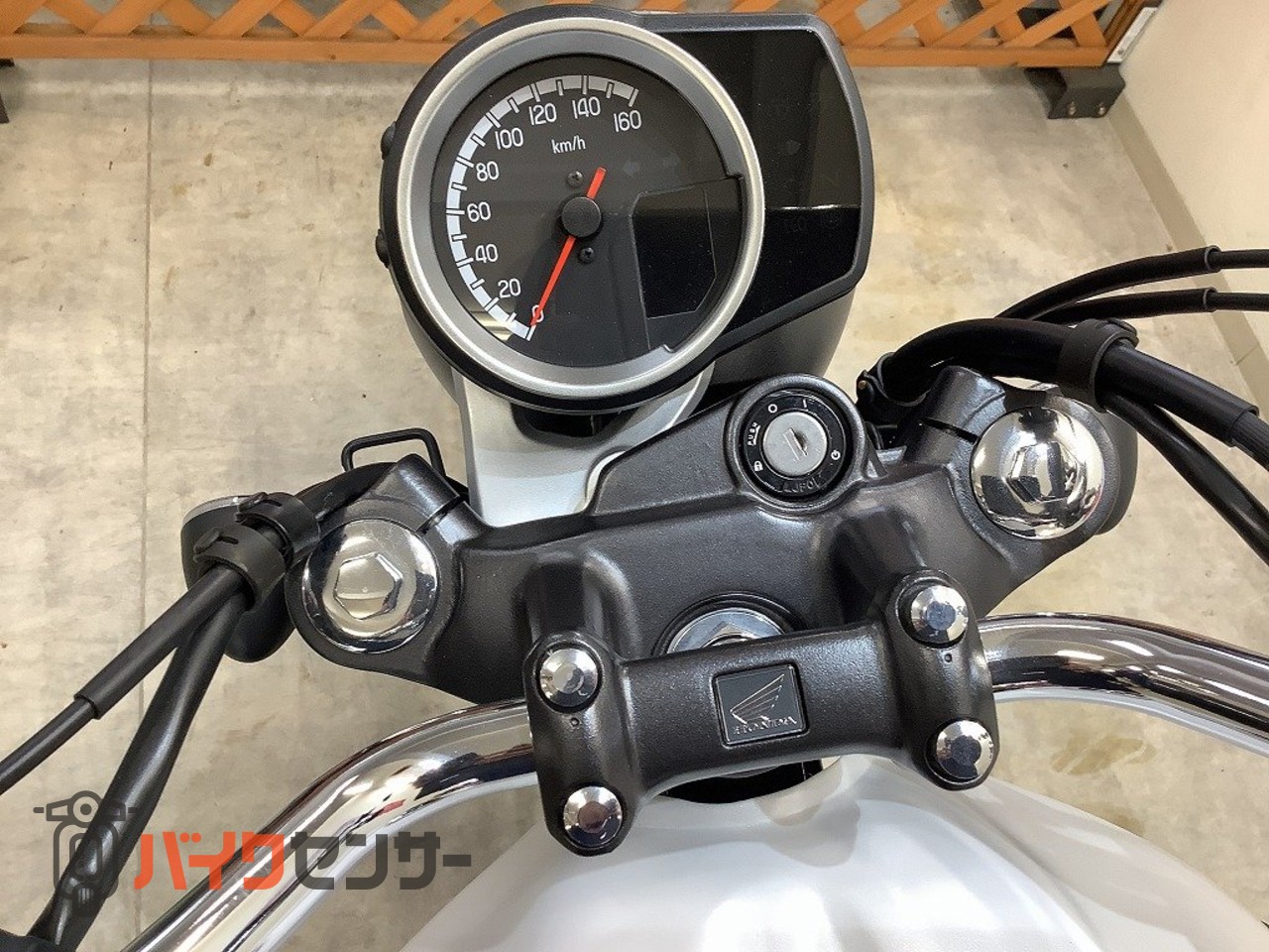 ホンダ GB350【ワンオーナー・おしゃれなマットホワイト