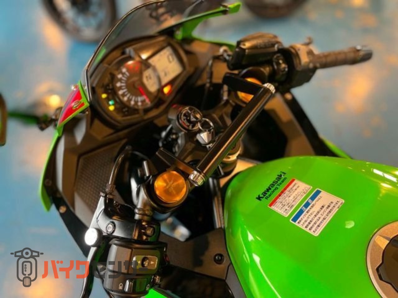 カワサキ Ninja ZX-25R SE オリジナルコンディションクイックシフター