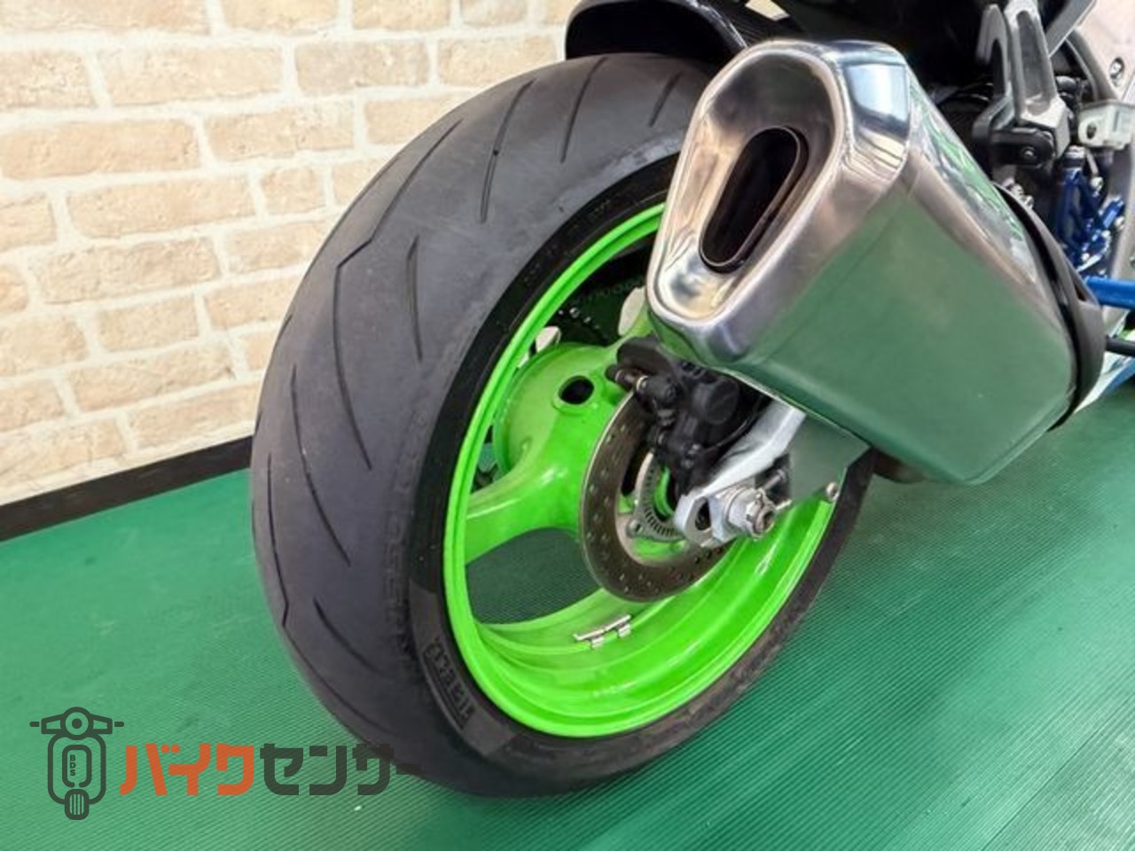 カワサキ Ninja ZX-10R ETC搭載 babyfaceバックステップ 右側ブレンボ