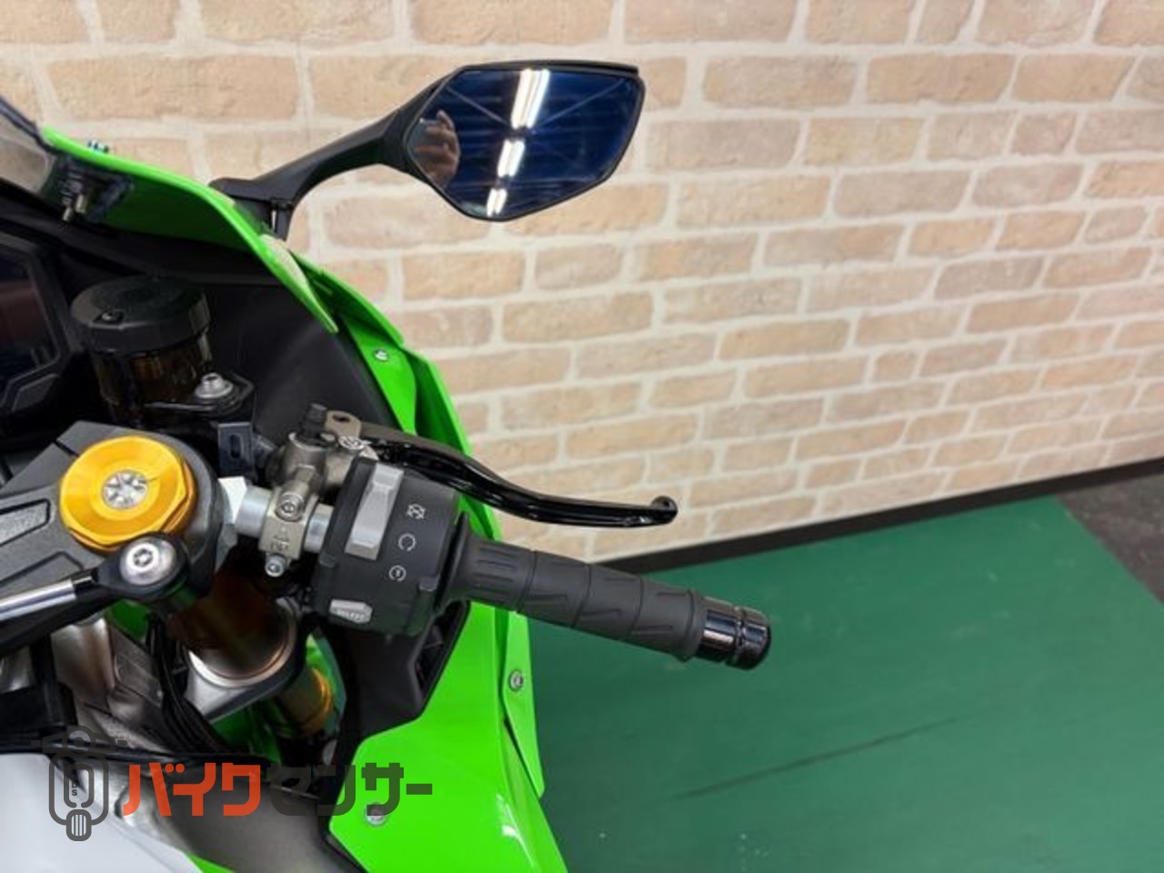 カワサキ Ninja ZX-10R ETC搭載 babyfaceバックステップ 右側ブレンボ