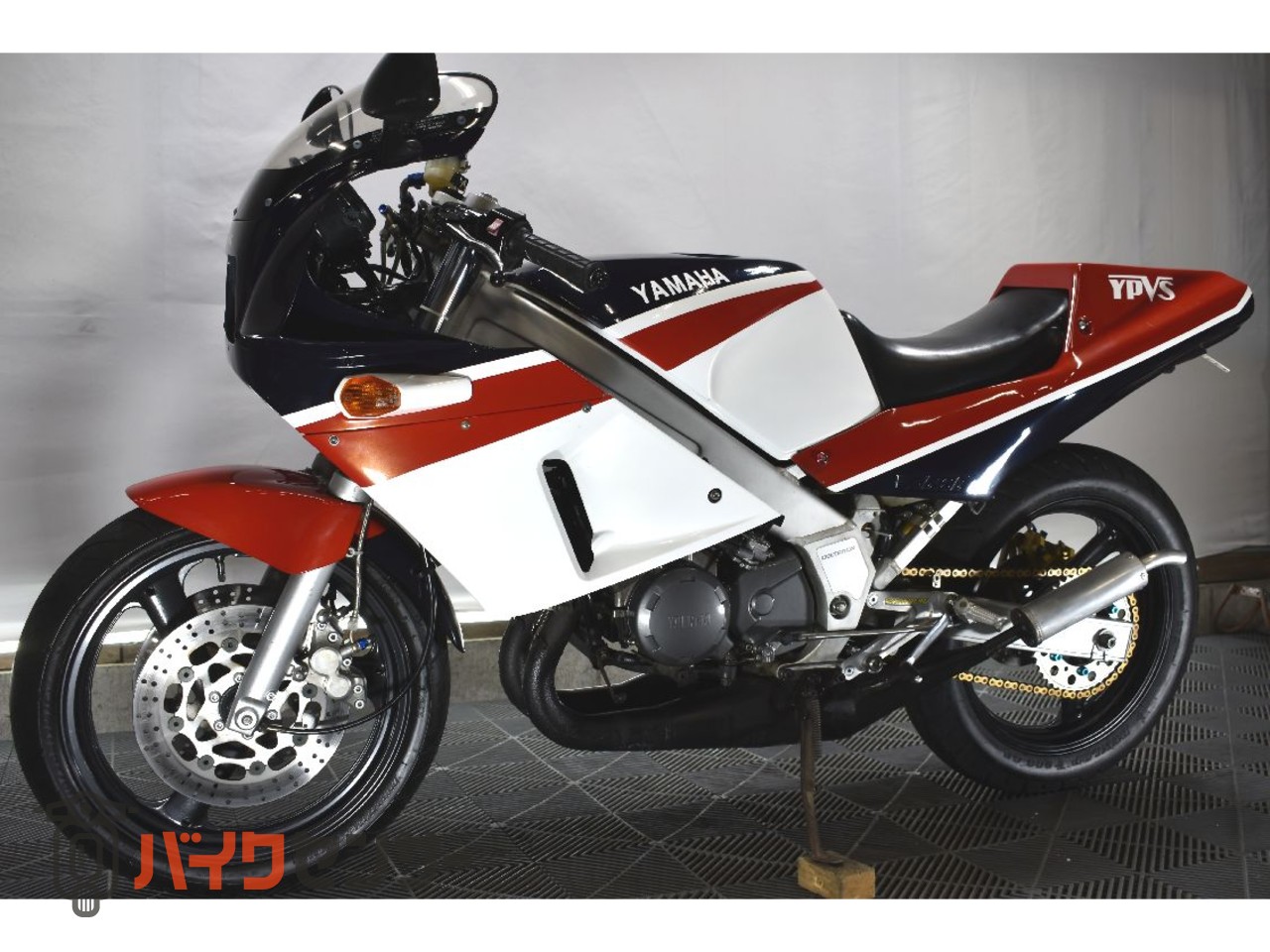 ヤマハ TZR250 1KT！！ 希少な2XTエンジン搭載！！ 超爆速！！ 当時物