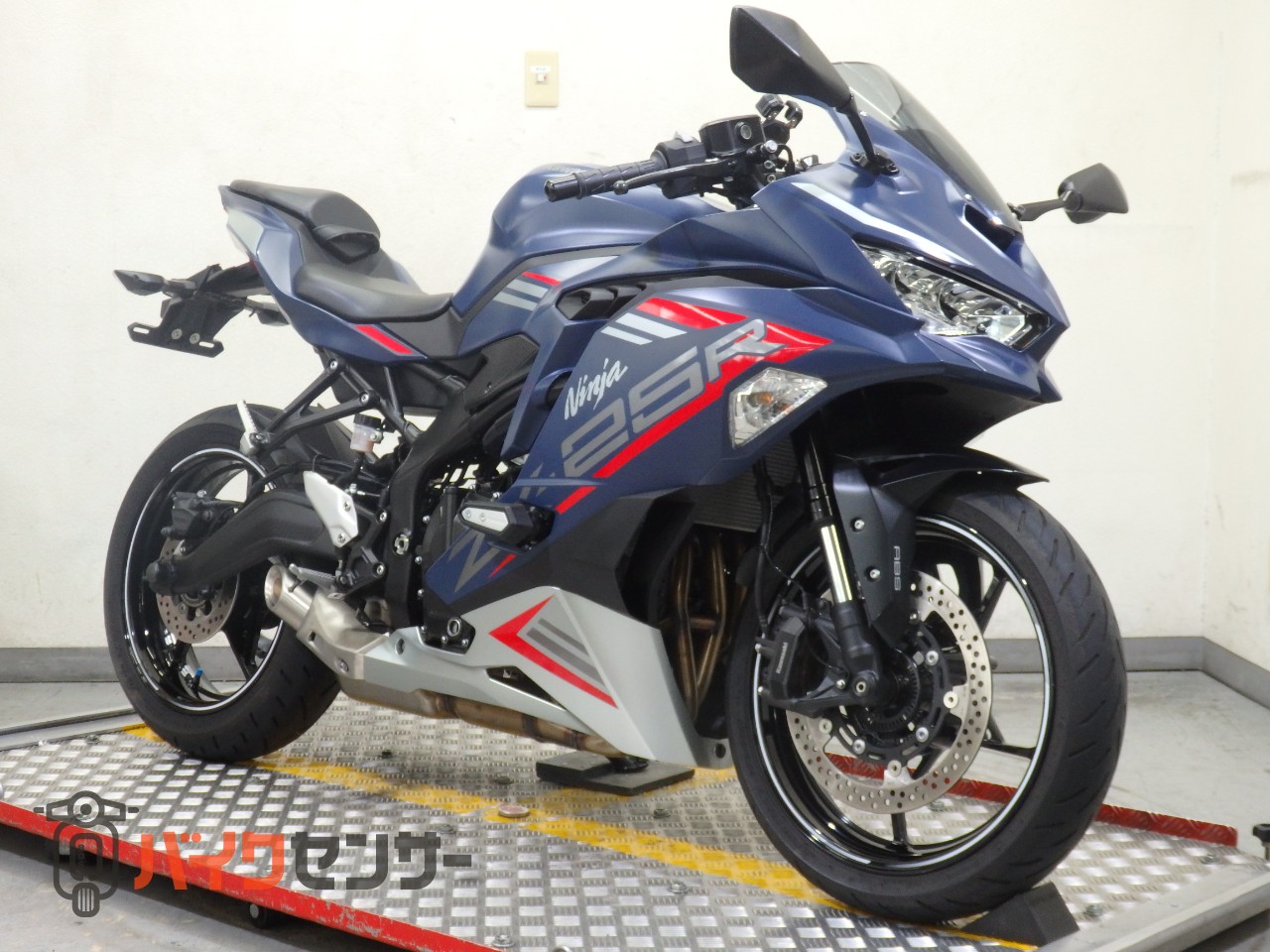 カワサキ Ninja ZX-25R SE 2022年モデル ETC クイックシフター