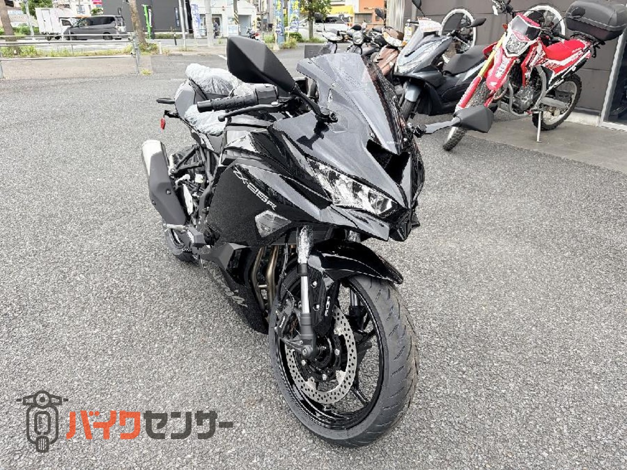カワサキ Ninja ZX-25R SE 2027年モデル！ B708511| BDSバイクセンサー