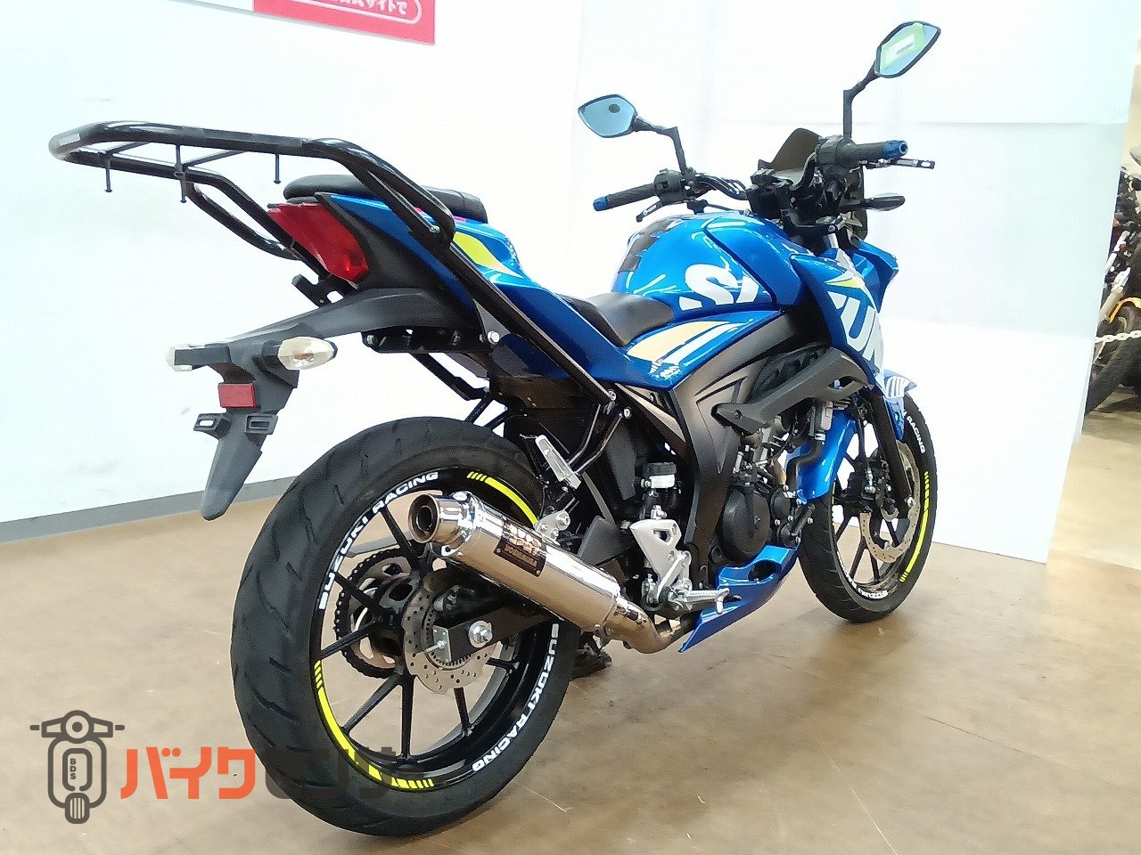 gsxr125 gsxs125 ヨシムラ マフラー フルエキ スズキ GSX-S125／ABS／ヨシムラ製フルエキマフラー／カスタムレバー