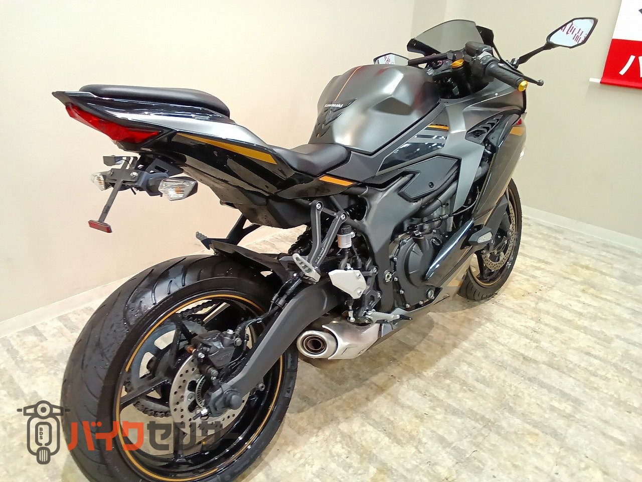 カワサキ Ninja ZX-25R SE 2022年モデル/1オーナー/フェンダーレス