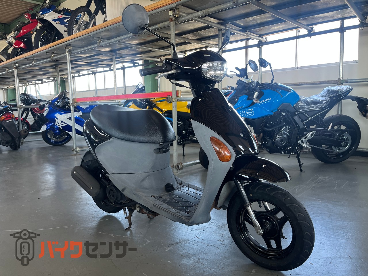 スズキ レッツ4 軽量・小型・インジェクション車で軽快！ B708636| BDS