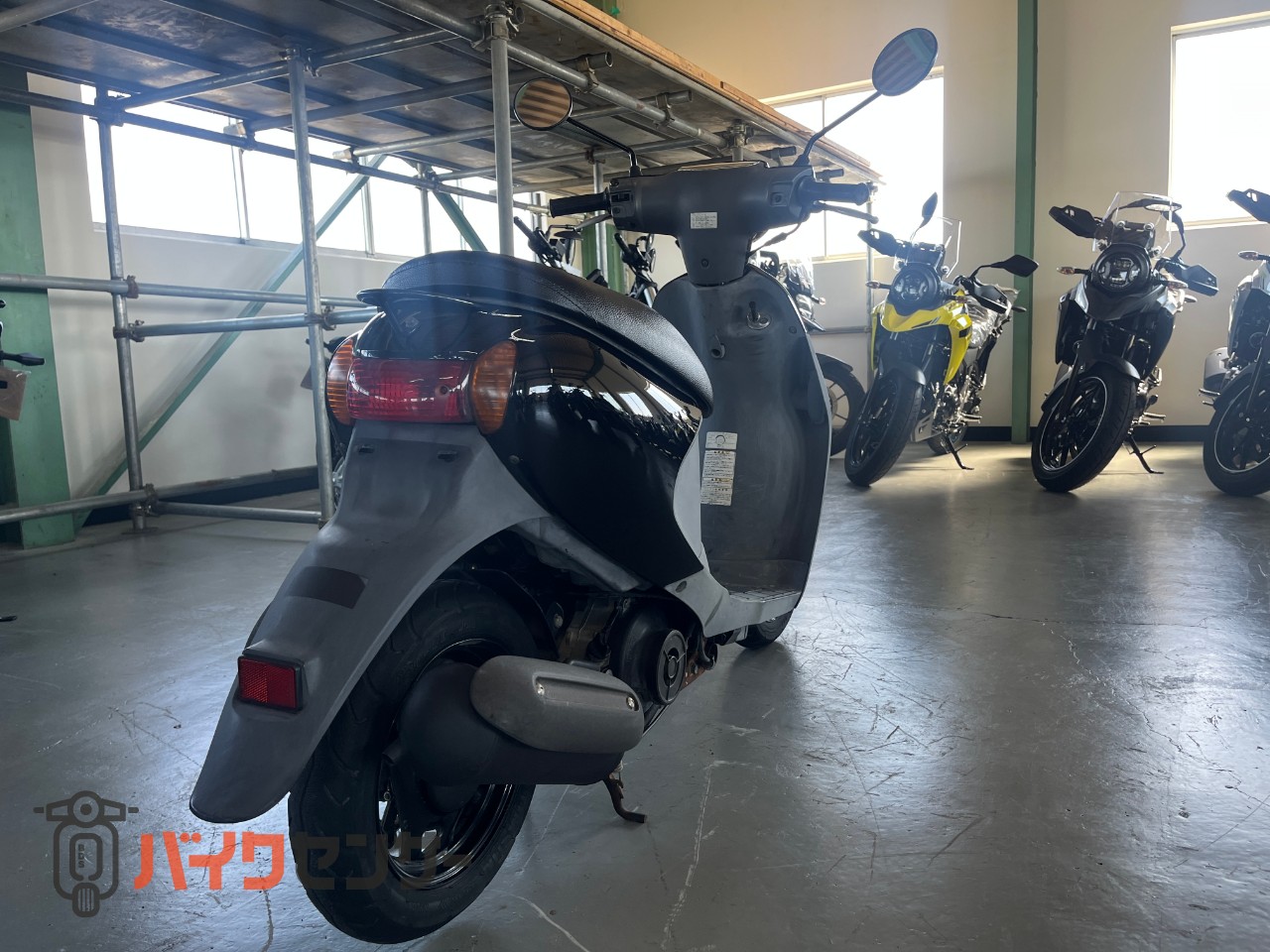 スズキ レッツ4 軽量・小型・インジェクション車で軽快！ B708636| BDS