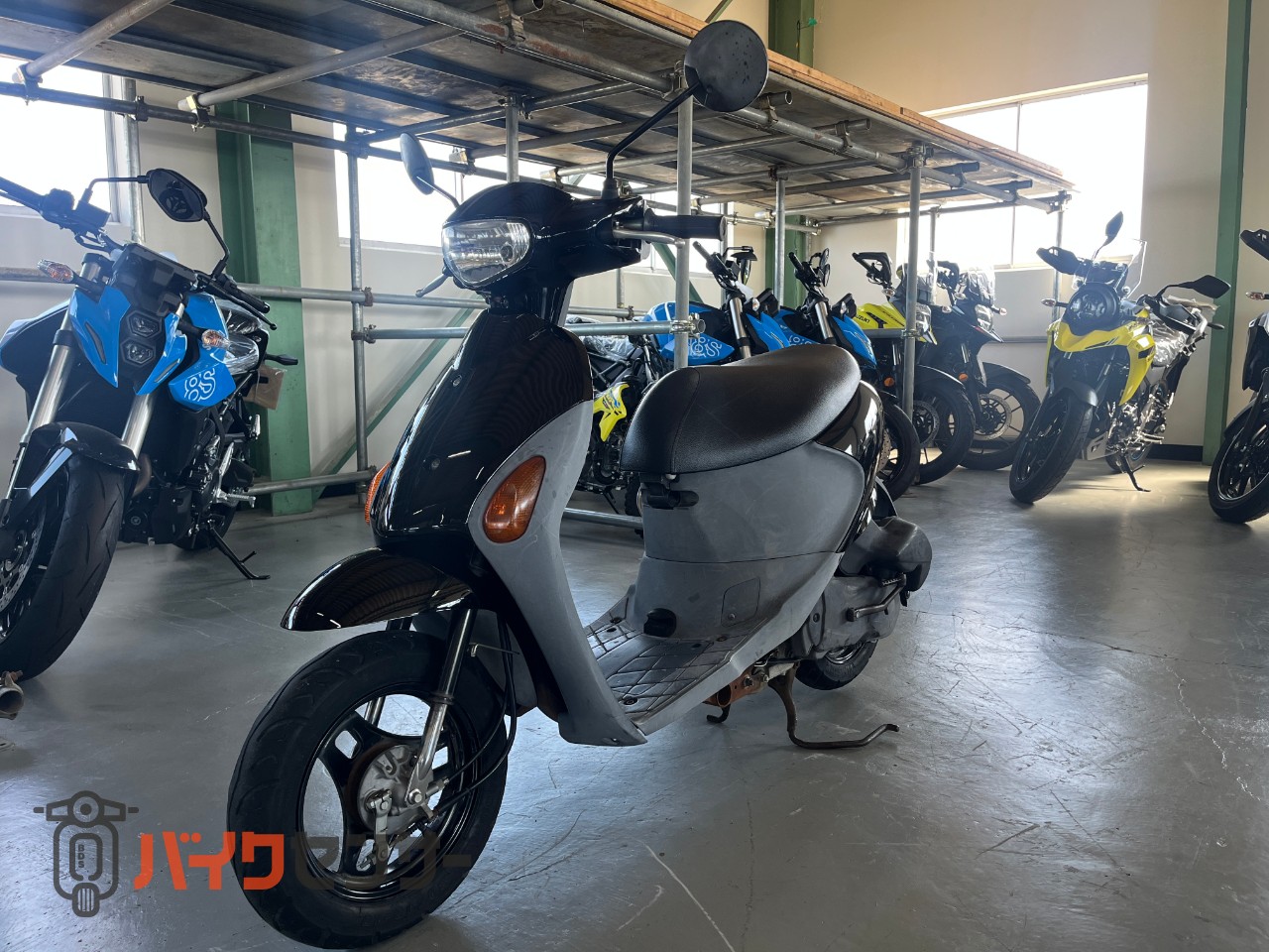 スズキ レッツ4 軽量・小型・インジェクション車で軽快！ B708636| BDS