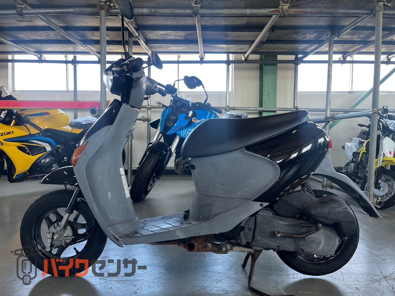 スズキ レッツ4 軽量・小型・インジェクション車で軽快！ B708636| BDS