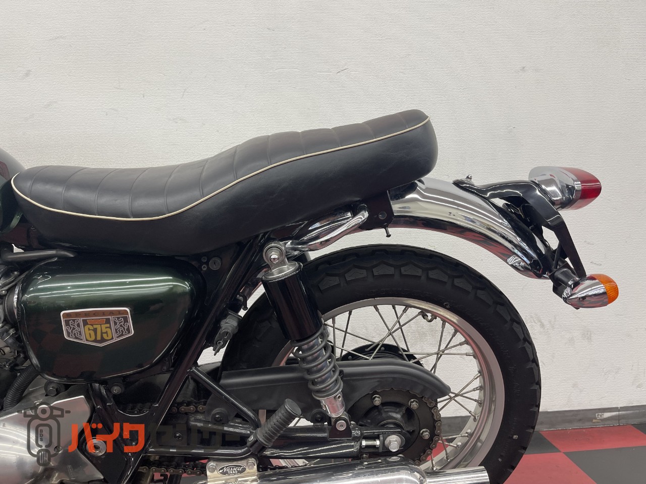 カワサキ W650 2008年モデル BEET製フルエキマフラー B708797| BDS