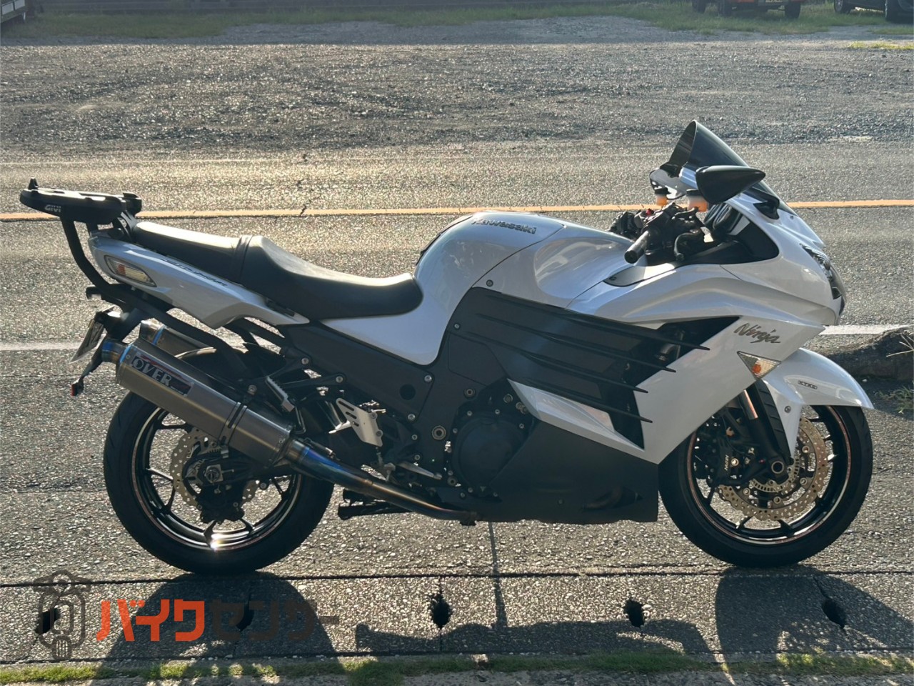 カワサキ Ninja ZX-14R OVER Racing マフラー GIVI モノキーベース