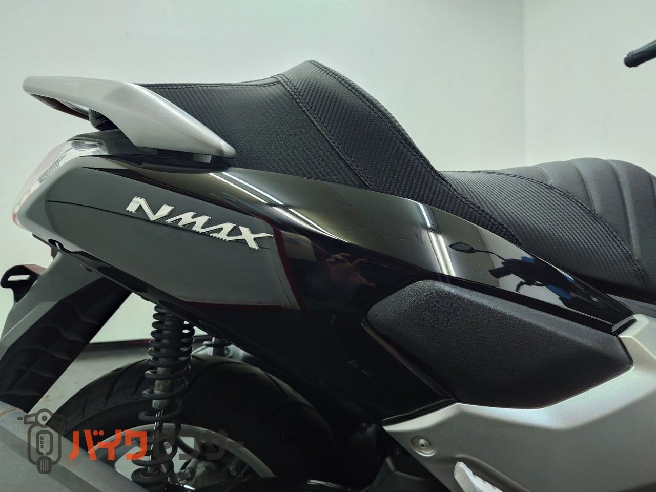 ヤマハ NMAX カスタムシート スペアキー SE86J ABS 社外スクリーン