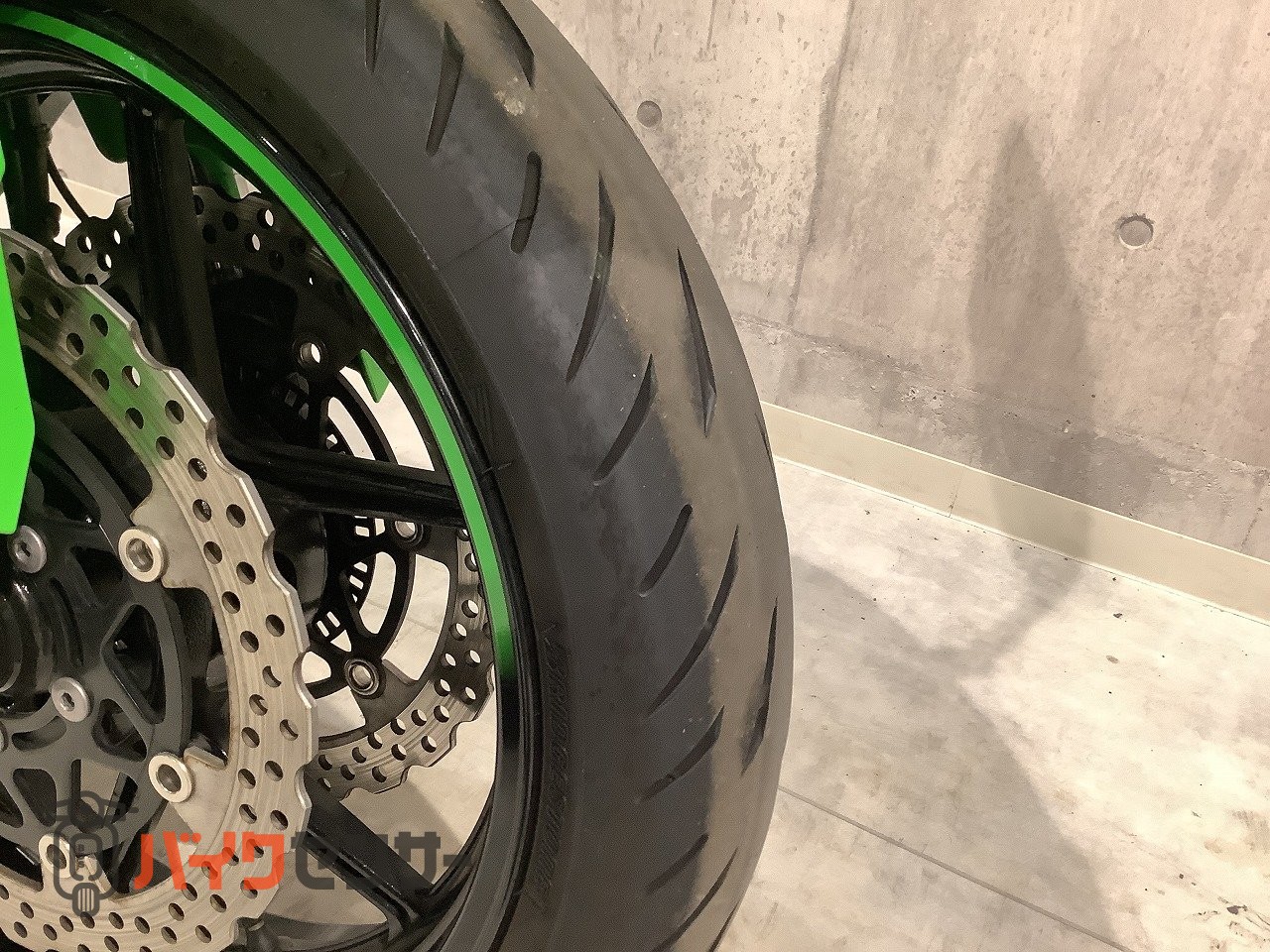 カワサキ ZX-6R KRT Edition 2023年モデル ワンオーナー アクティブ製