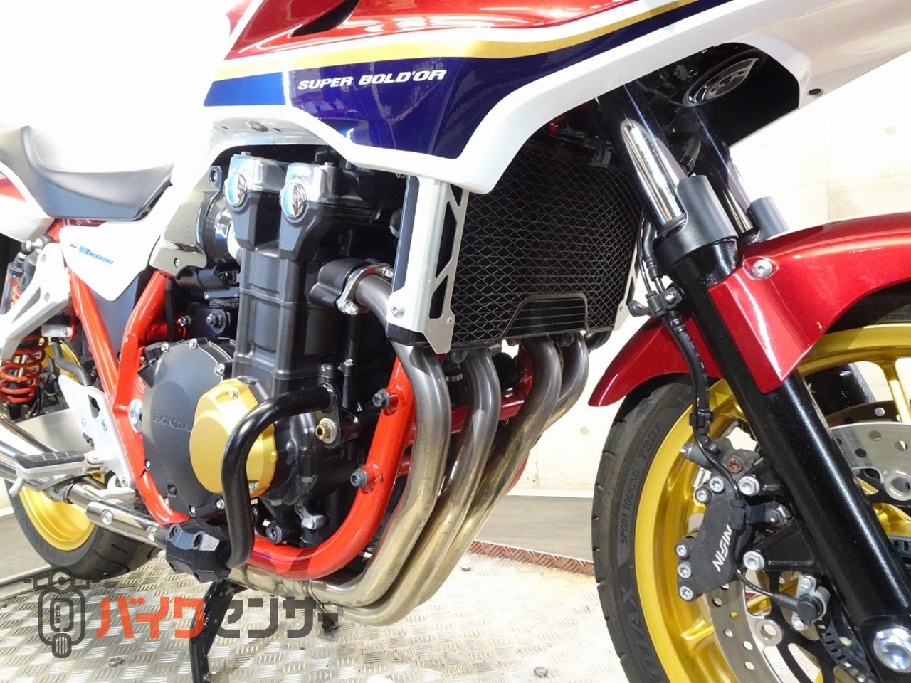 CB1300SC54 ホンダ純正ステップ左右ボルト他新車外し美品cb1300 ホンダ CB1300 SUPER ボルドール SC54 2021年モデル ABS