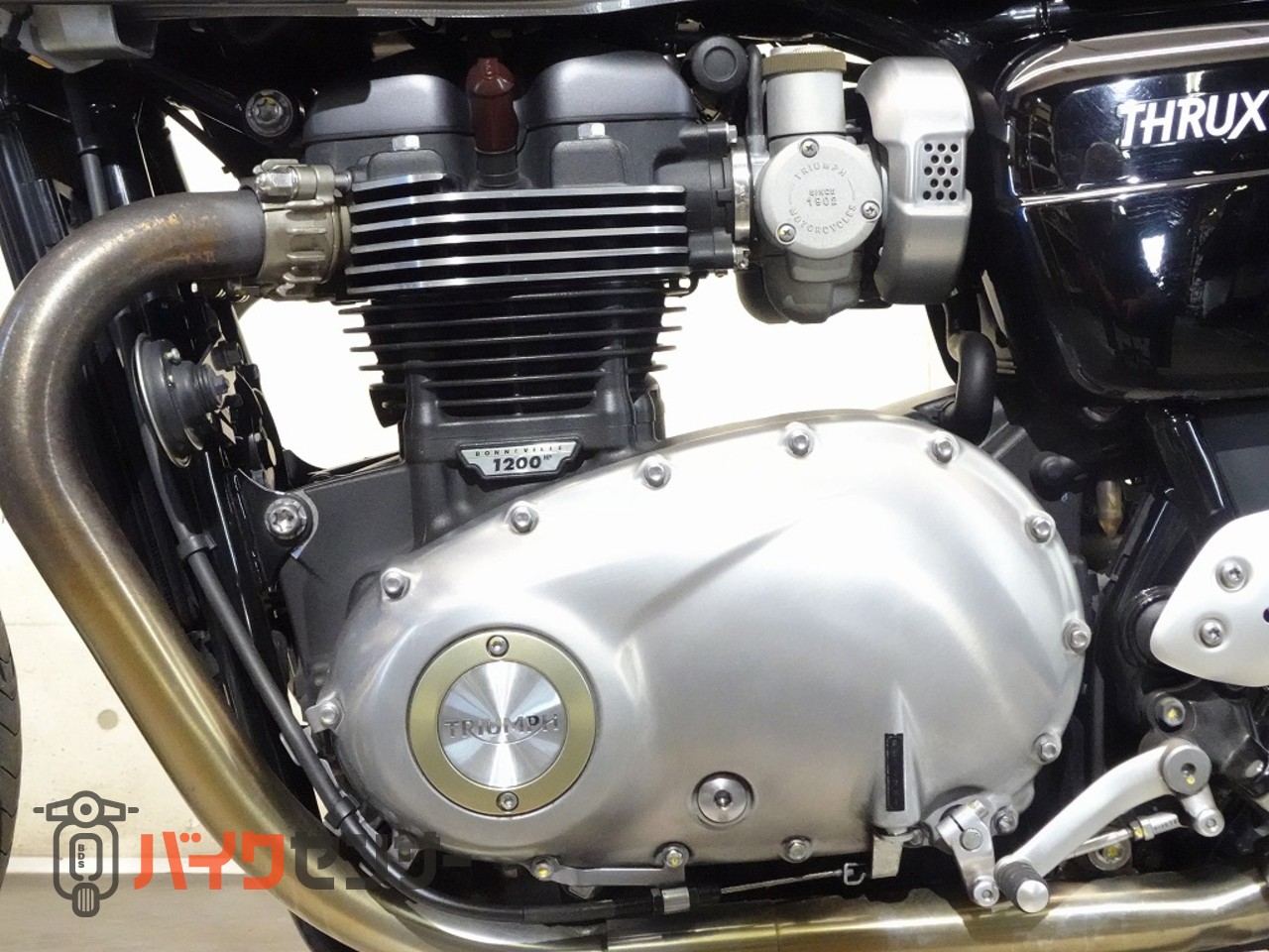 トライアンフ スラクストン1200R HJ1200 ABS 2016年