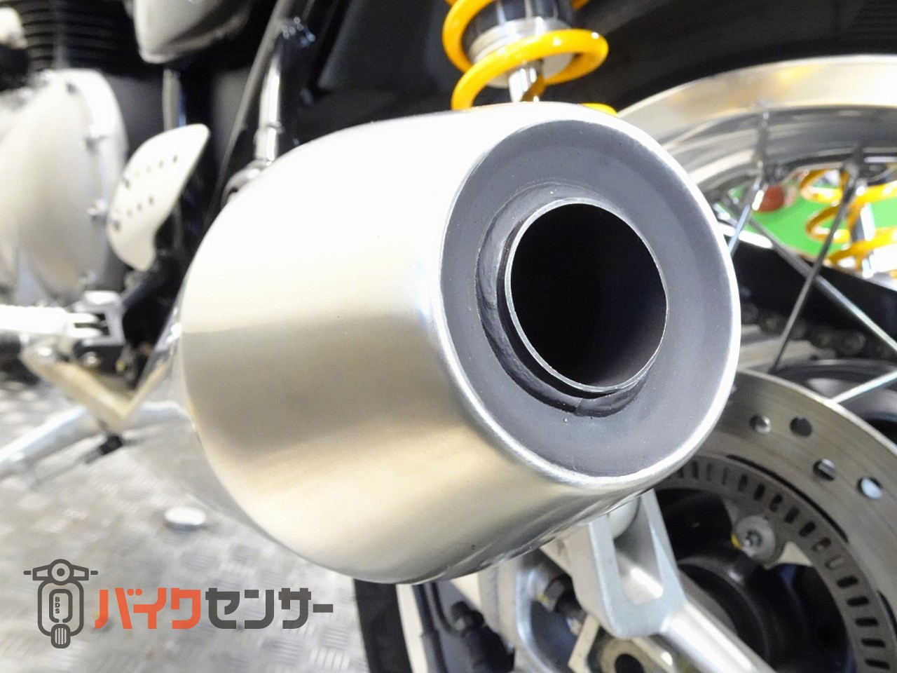 トライアンフ スラクストン1200R HJ1200 ABS 2016年