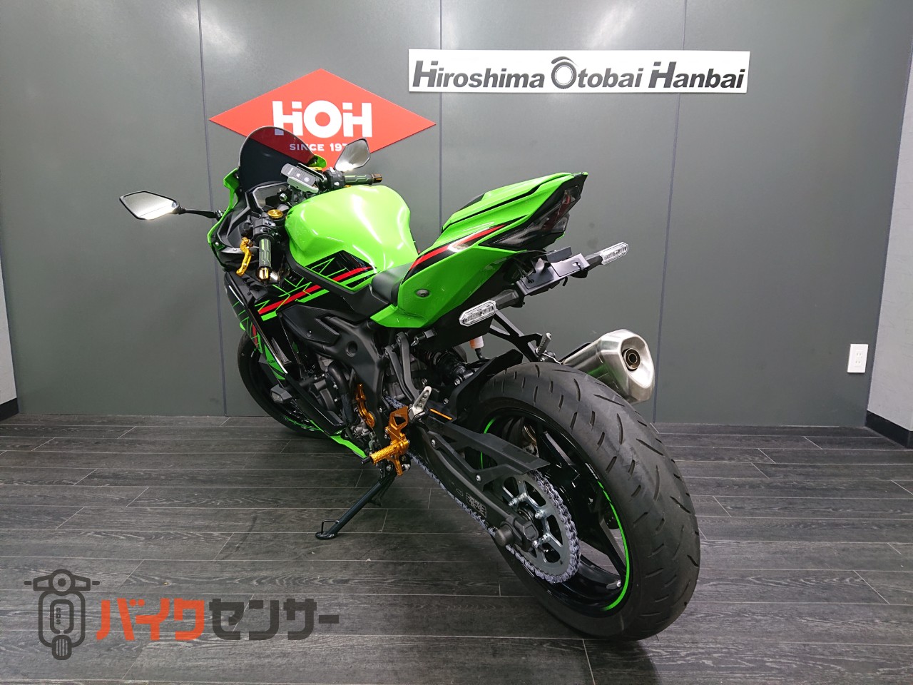 カワサキ Ninja ZX-25R SE ABS バックステップ シングルシート