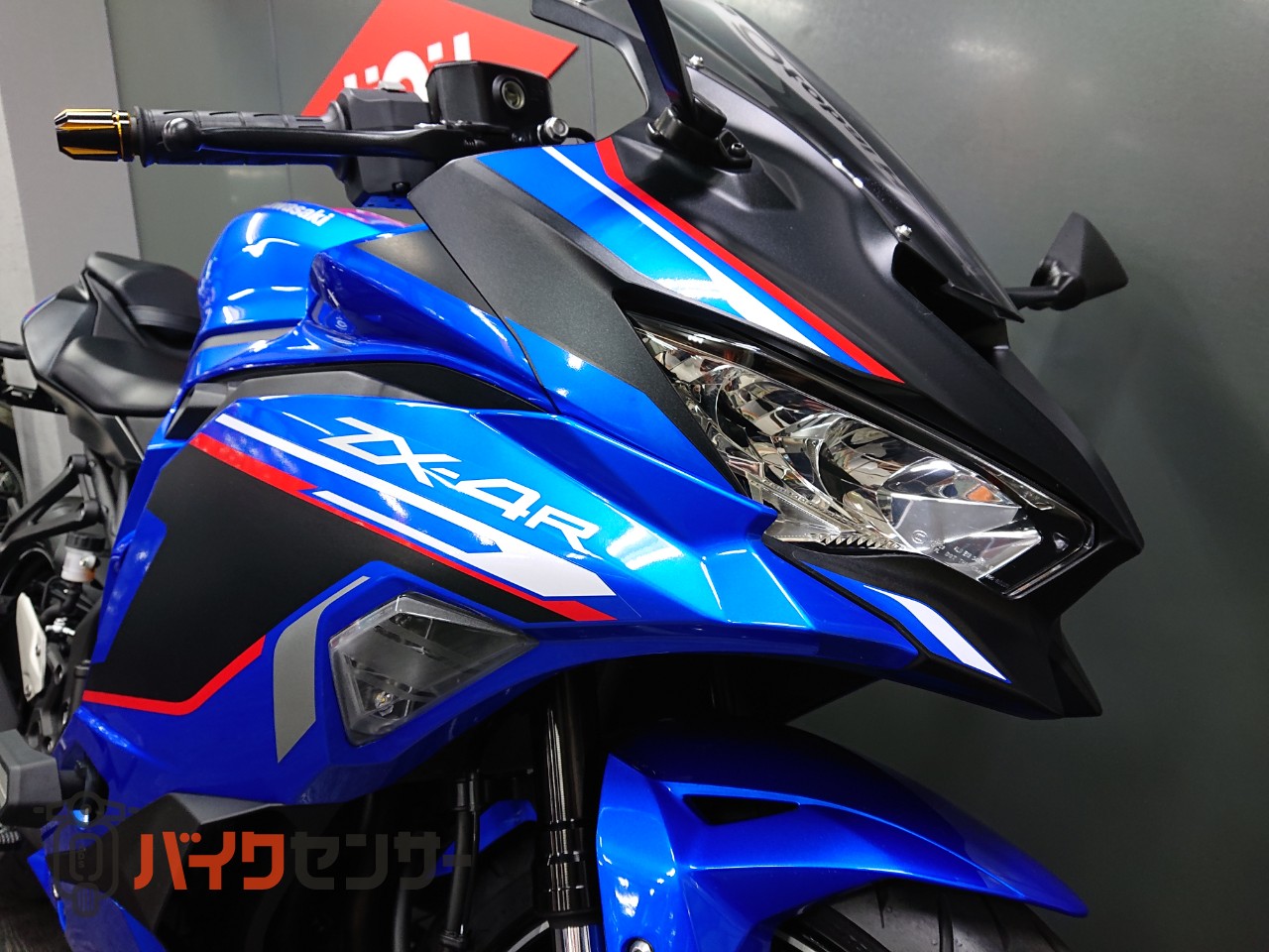 カワサキ Ninja ZX-4R SE ABS ETC2．0 マルチバー USB電源