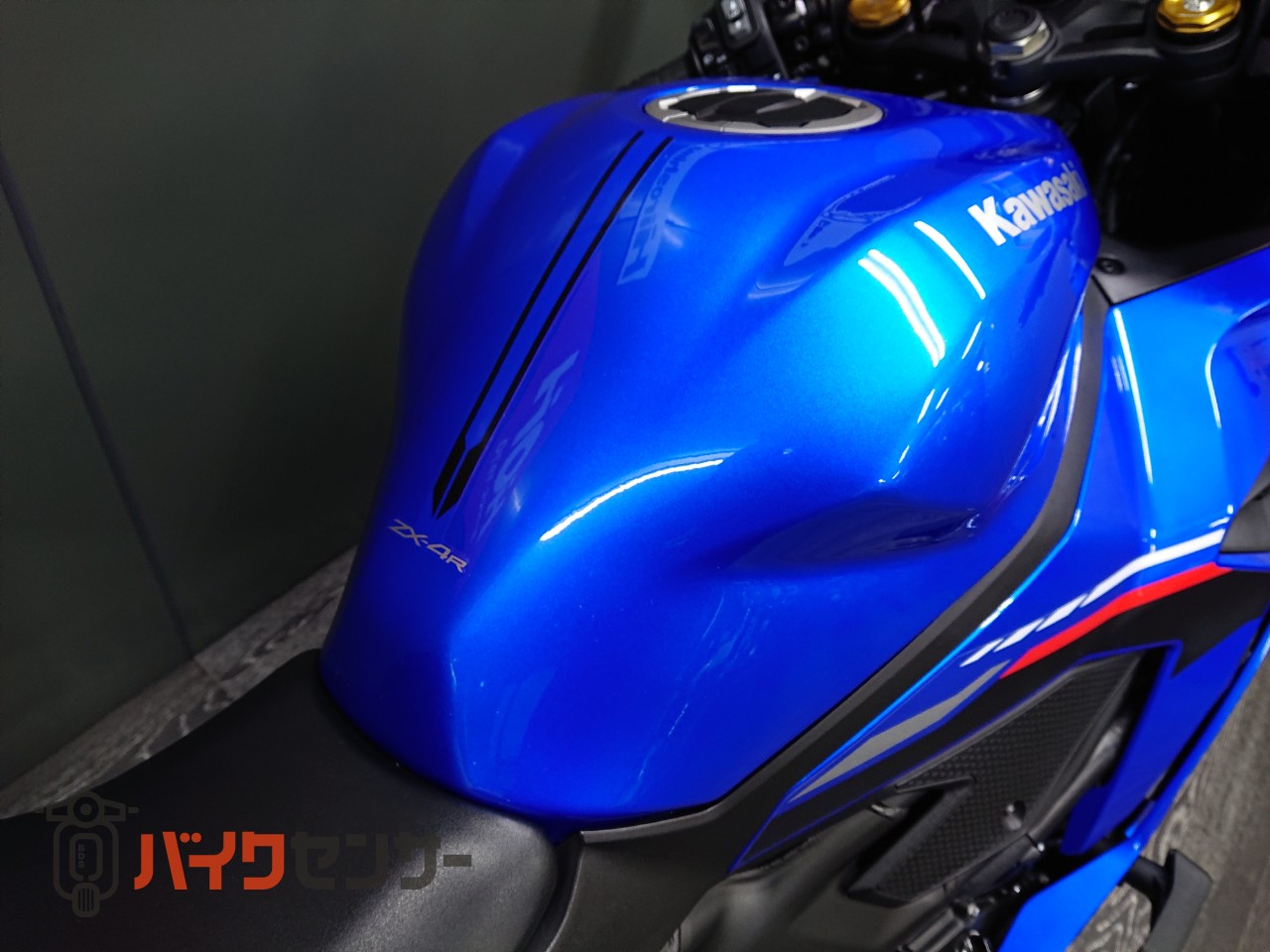 カワサキ Ninja ZX-4R SE ABS ETC2．0 マルチバー USB電源