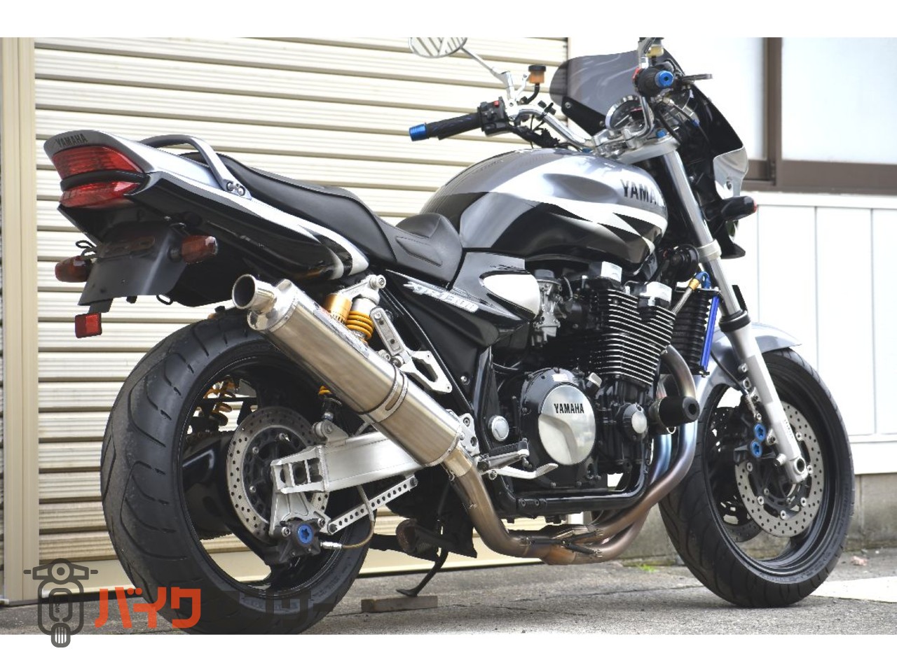 ヤマハ XJR1300 RP03J！！ 見れば納得の美車！！ 超低走行の実走行車