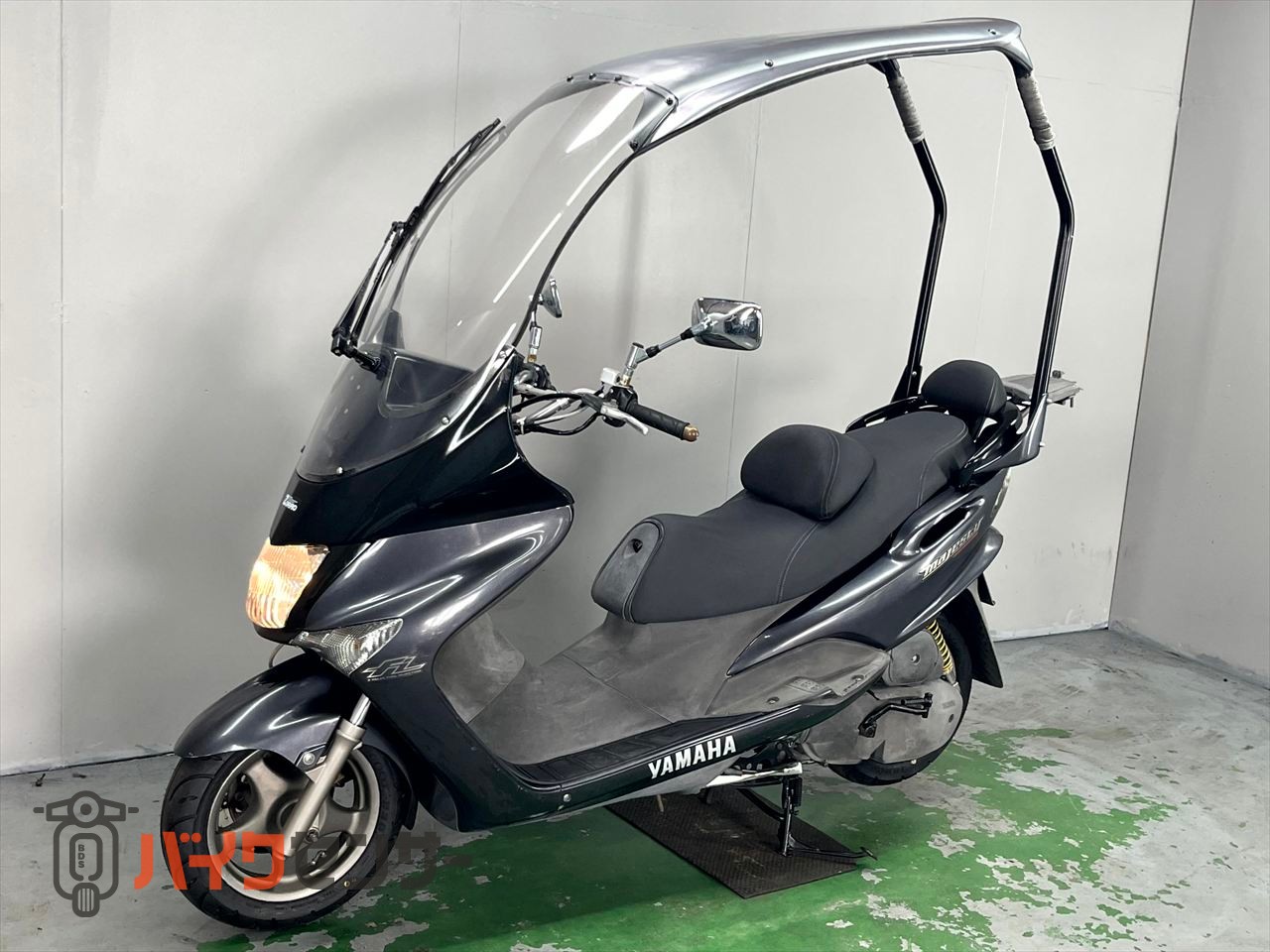 ヤマハ マジェスティ125 インジェクション ZORRO製ルーフカウル
