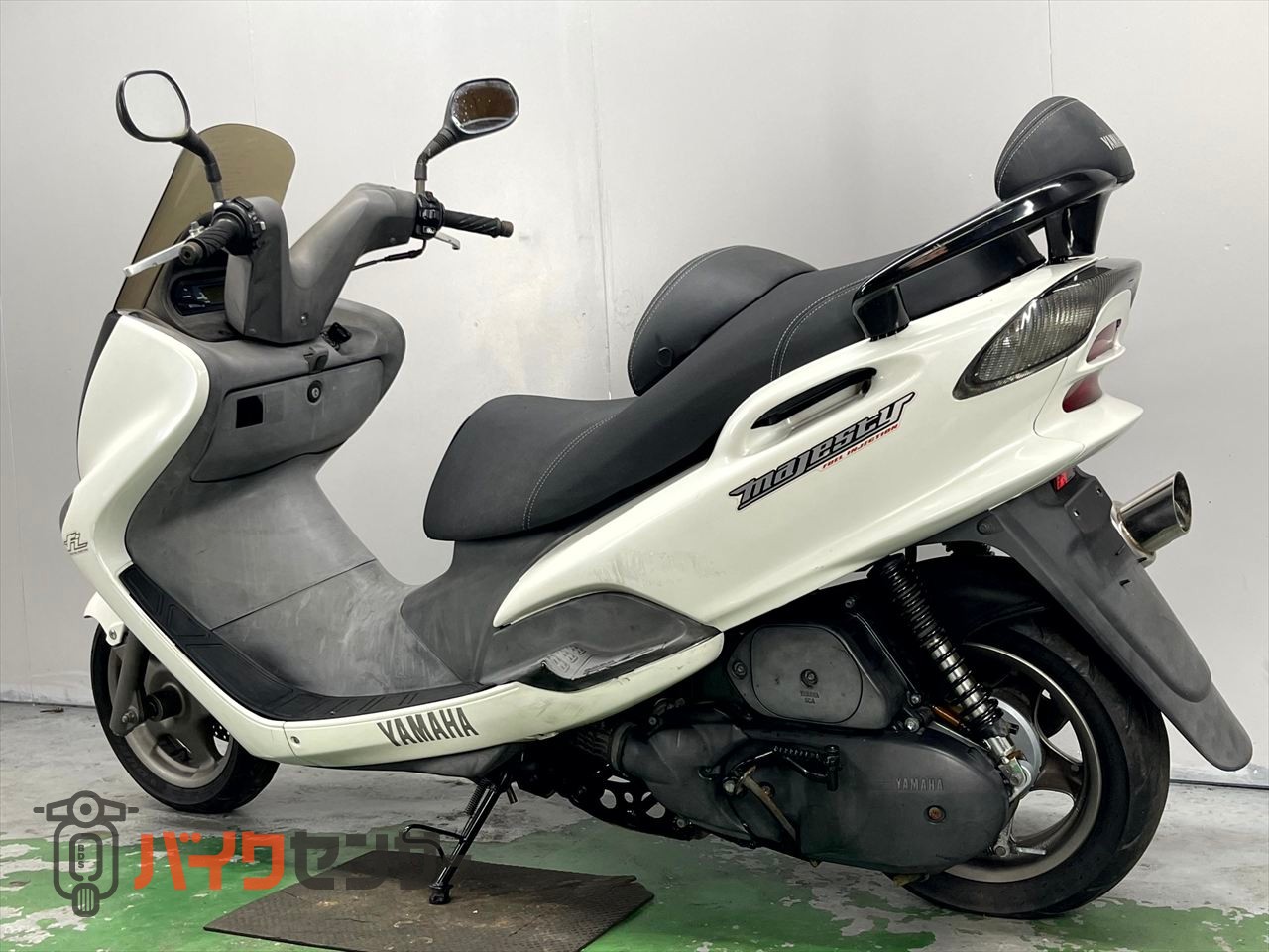ヤマハ マジェスティ125 インジェクション SE27 社外マフラー 原付二種