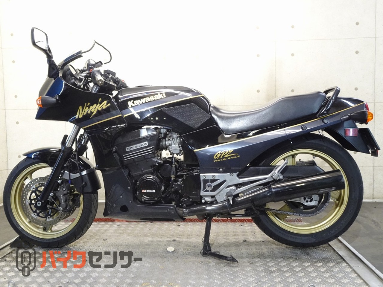 カワサキ GPZ900R ZX900A 2001年モデル A14 マレーシア