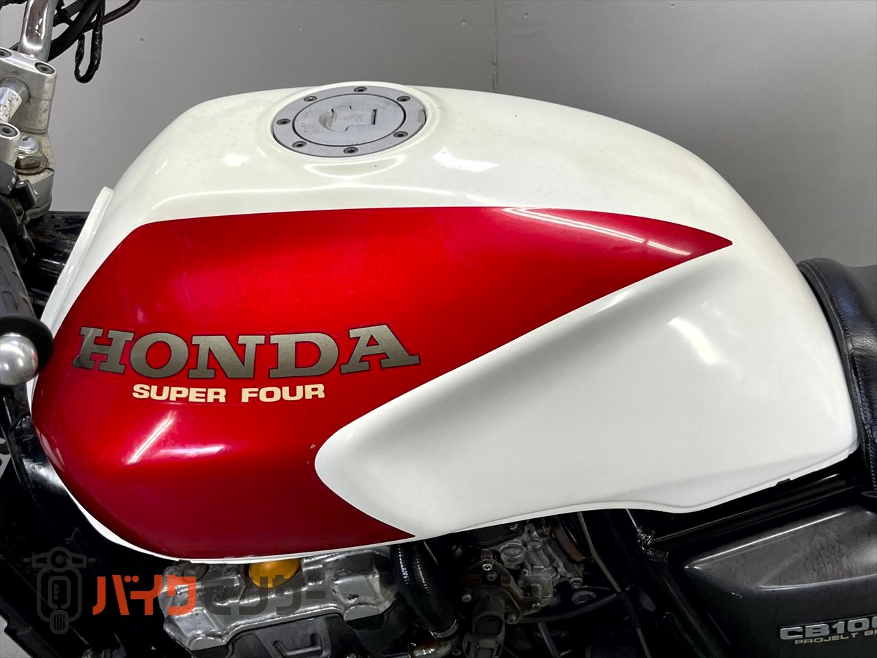 ホンダ CB1000 SUPER FOUR SC30 車検令和10年3月まで OVERサイレンサー