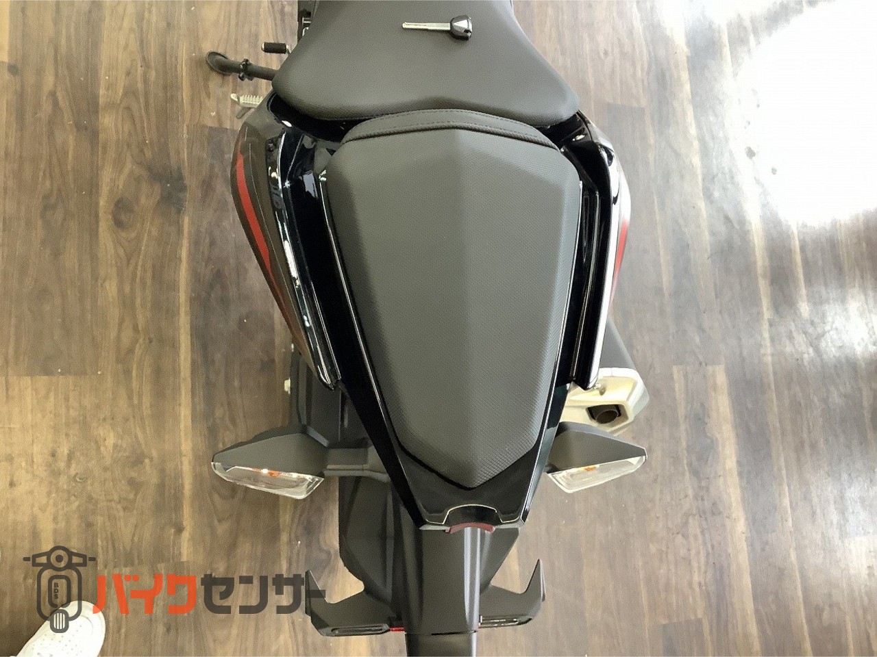 カワサキ Z400【クラス最軽量の圧倒的加速を持つストリートファイター