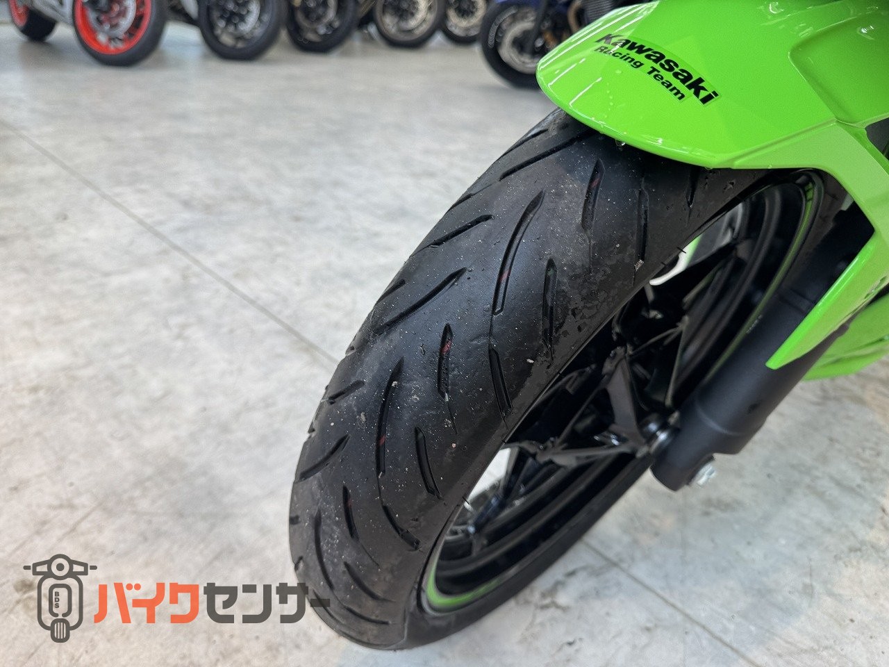 カワサキ 【残価据置 対象】NINJA400 2024年モデル/マルチバー付き