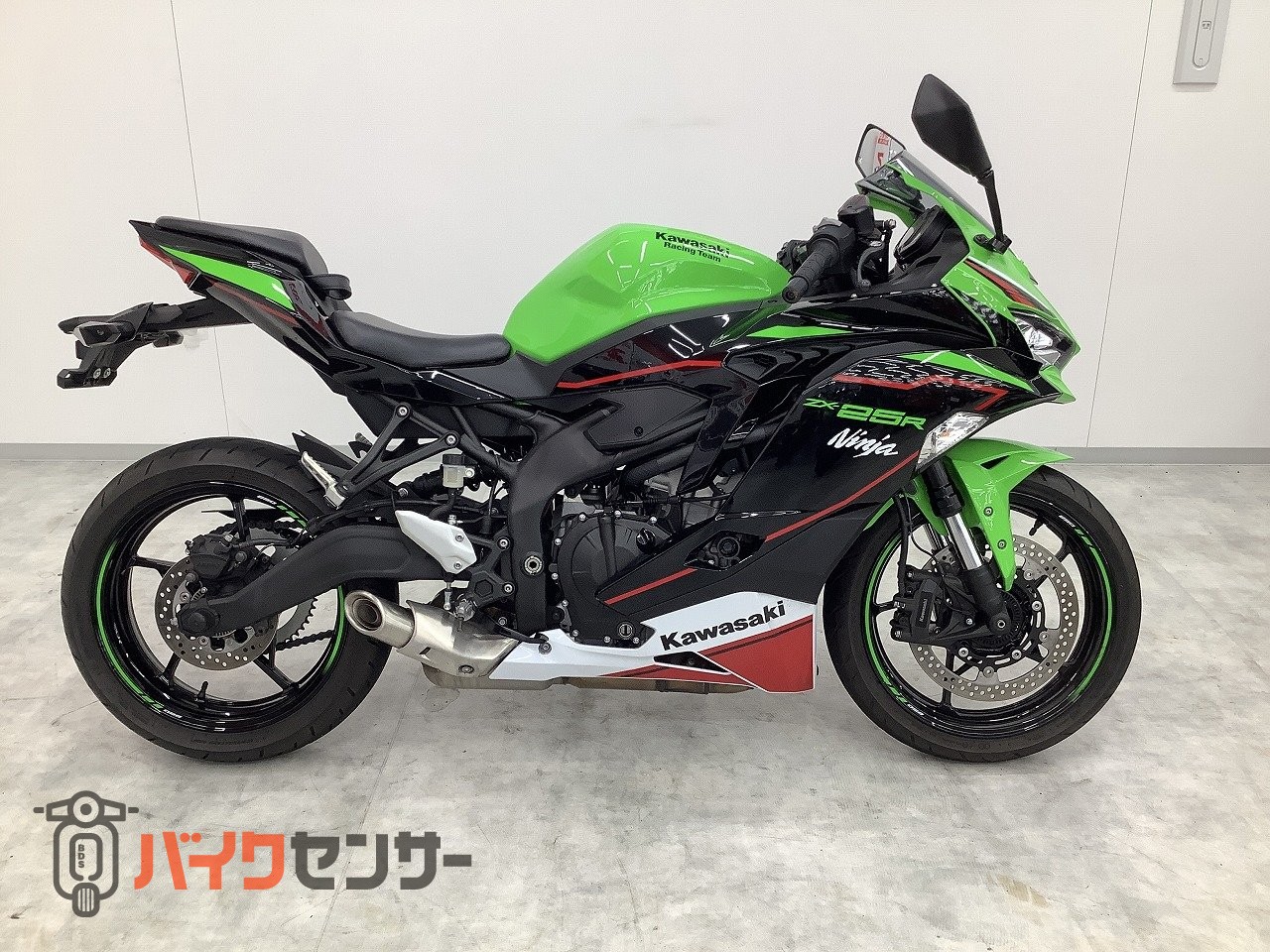 カワサキ Ninja ZX-25R SE KRT Edition 2021年モデル フルノーマル