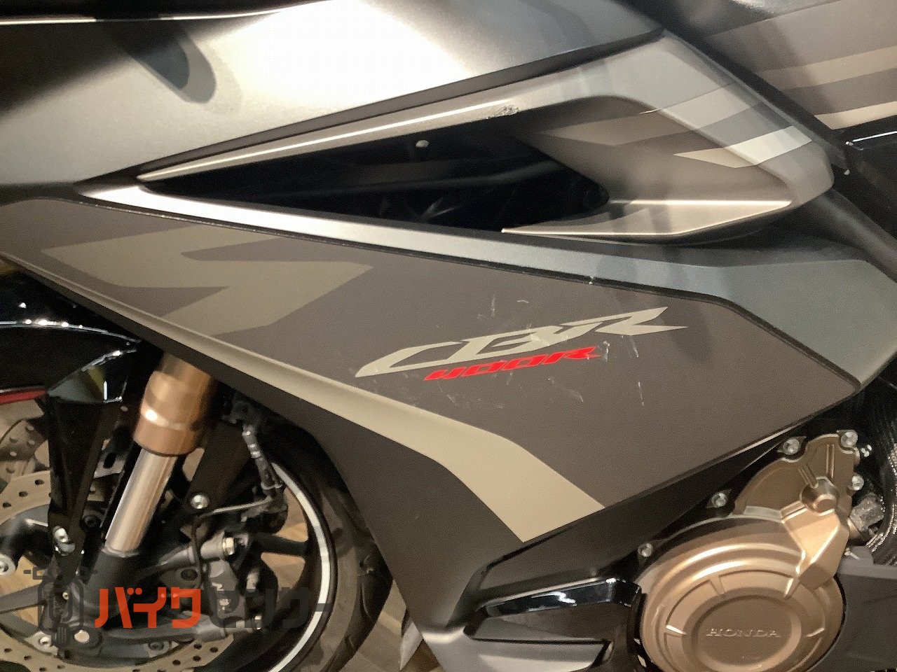 NSR250.CBR400他流用パネル純正新品未使用未開封送料無料、即納。 ホンダ CBR400R ☆2022年モデル／マルチバー！! B710546