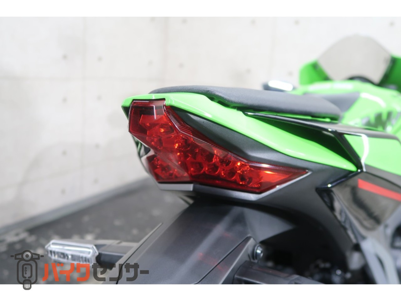 カワサキ Ninja ZX-10R ZXT02L 2021年モデル KRTエディション