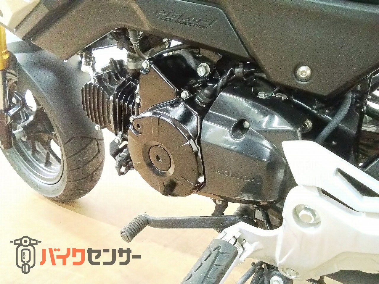 ホンダ GROM（グロム）／JC75型／リアキャリア＆トップケース装備／USB