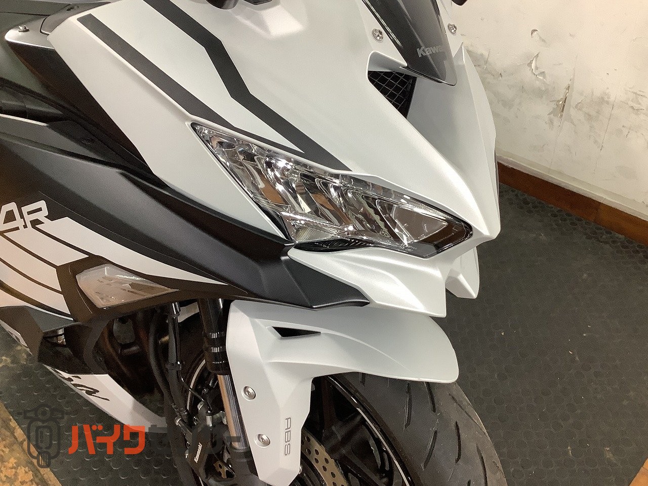 カワサキ Ninja ZX-4R SE 2025年モデル 前後ドラレコ スペアキーあり