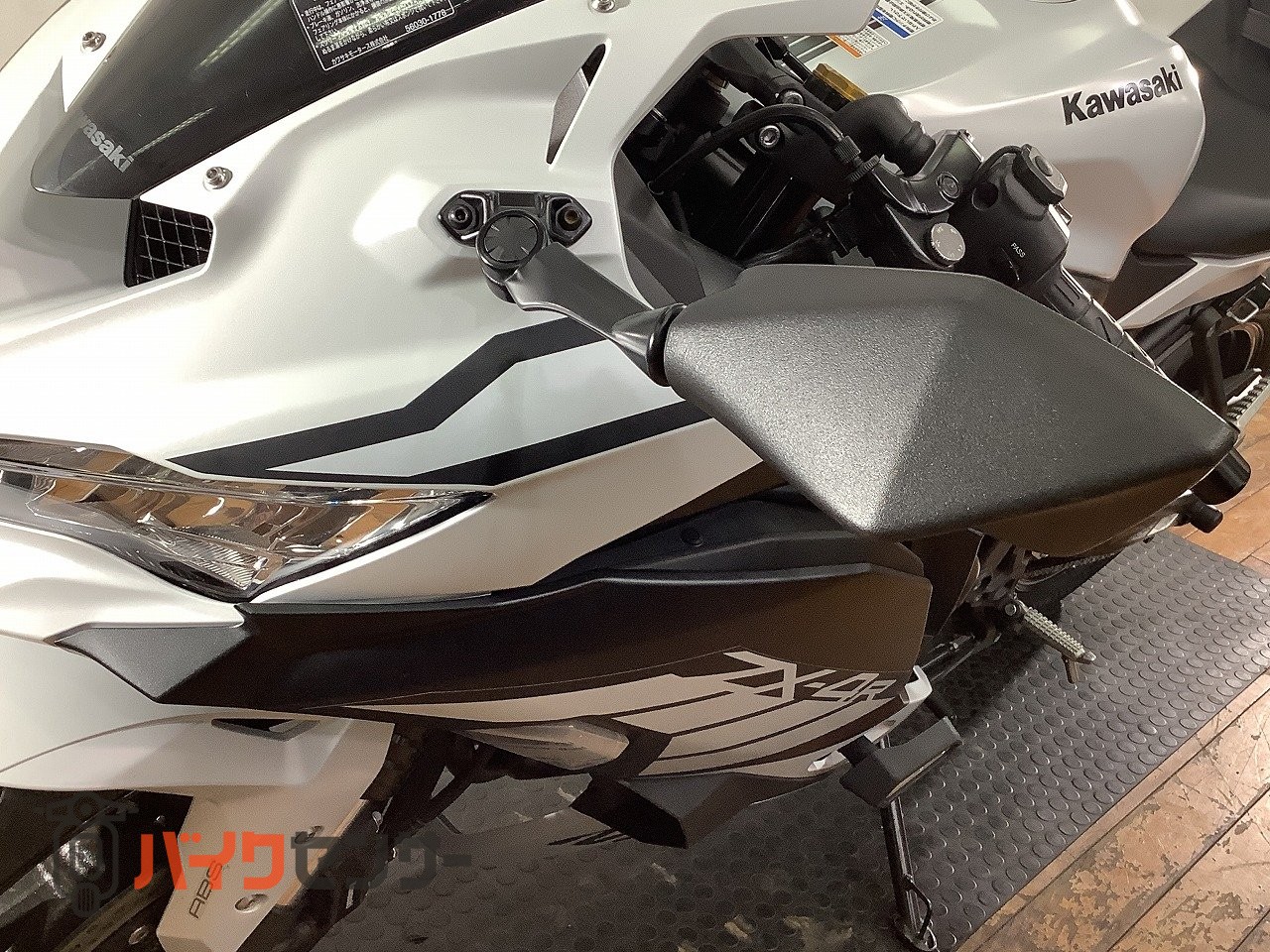 カワサキ Ninja ZX-4R SE 2025年モデル 前後ドラレコ スペアキーあり