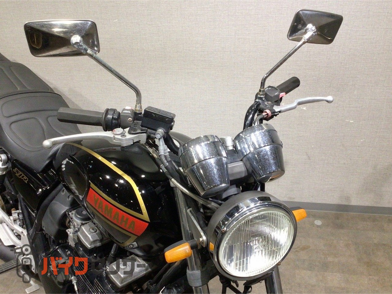 ヤマハ XJR400 4HM型1993年初期型モデル 外装RZカラー