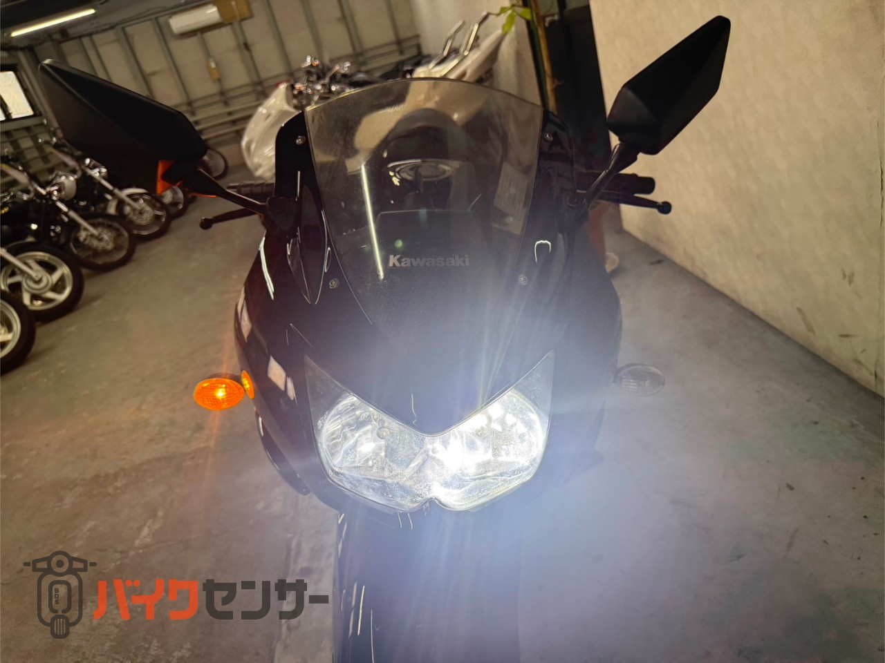 カワサキ Ninja250R LEDヘッドライト 社外マフラー 2012年式 フル