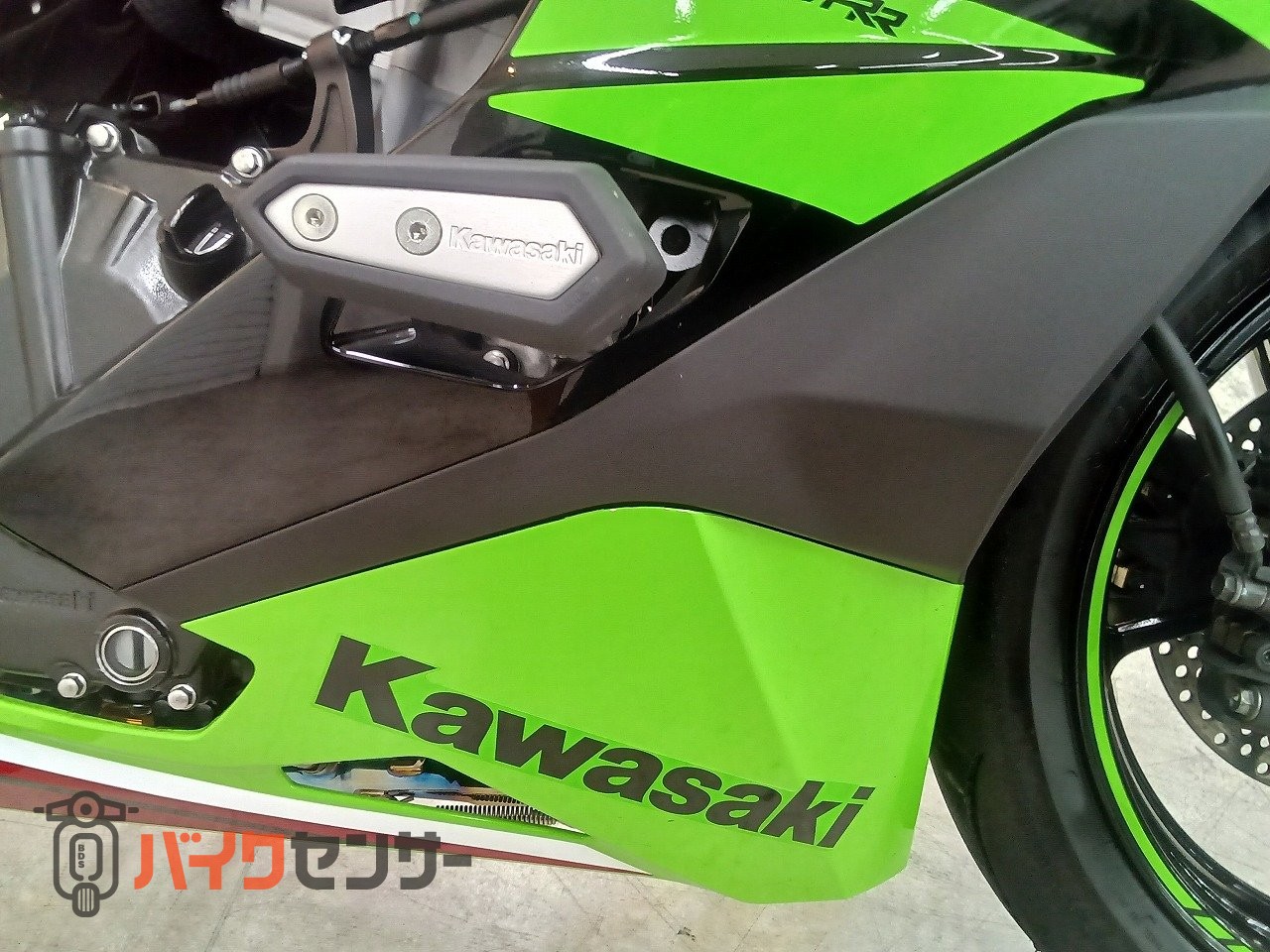 カワサキ Ninja ZX-4RR【ABS 2024年モデル BEETマフラー ベビー