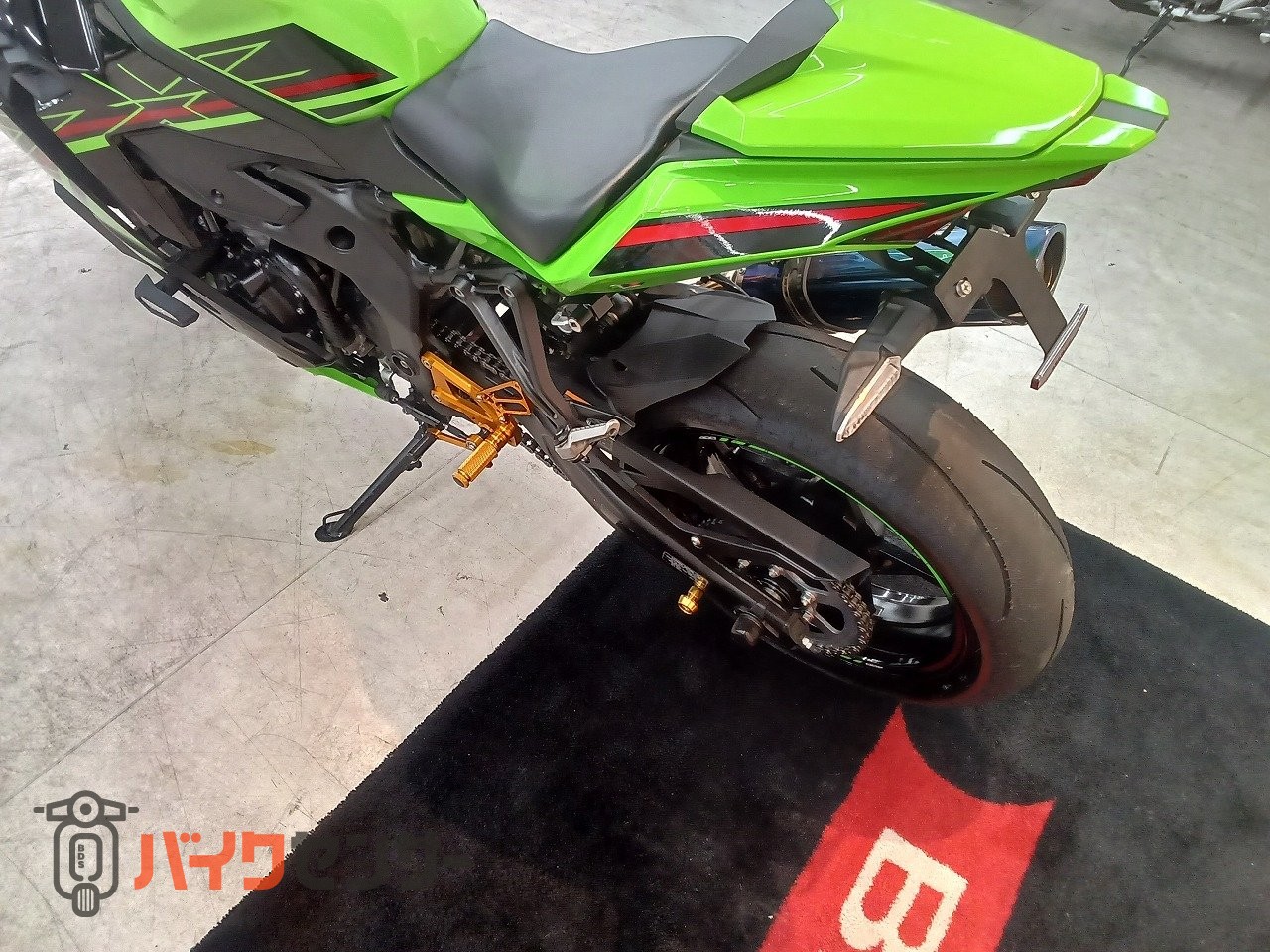 カワサキ Ninja ZX-4RR【ABS 2024年モデル BEETマフラー ベビー