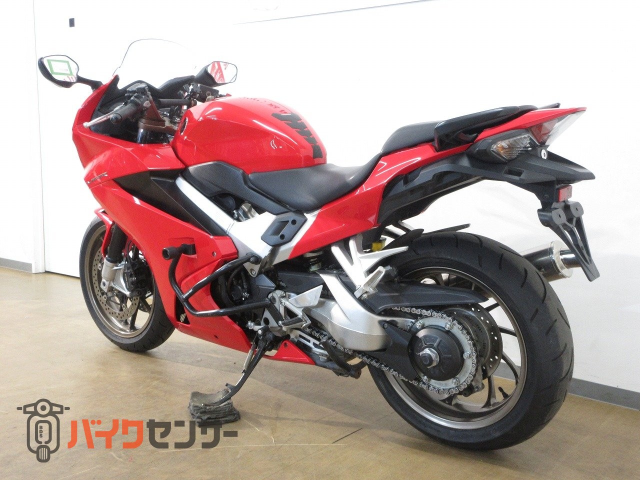 ホンダ VFR800F／ABS／RC79型／TSR製マフラー／マルチバー／エンジン