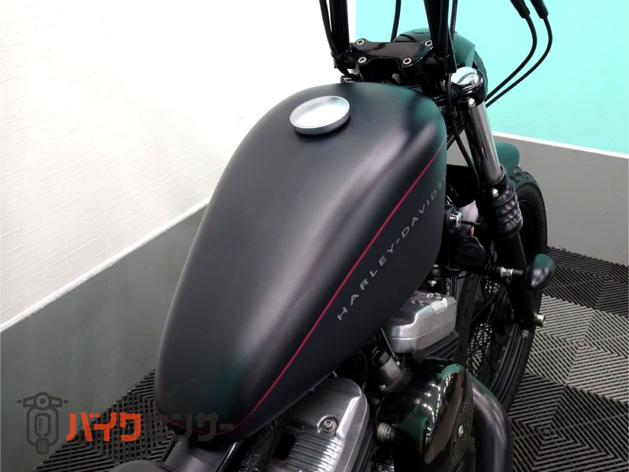 ハーレーダビッドソン XL1200N ナイトスター2007年式 黒く、低く、無骨