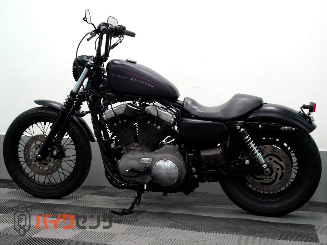 1993 シボレー454SS & 2007 XL 1200Nナイトスターブラック ハーレーダビッドソン XL1200N ナイトスター2007年式 黒く、低く、無骨