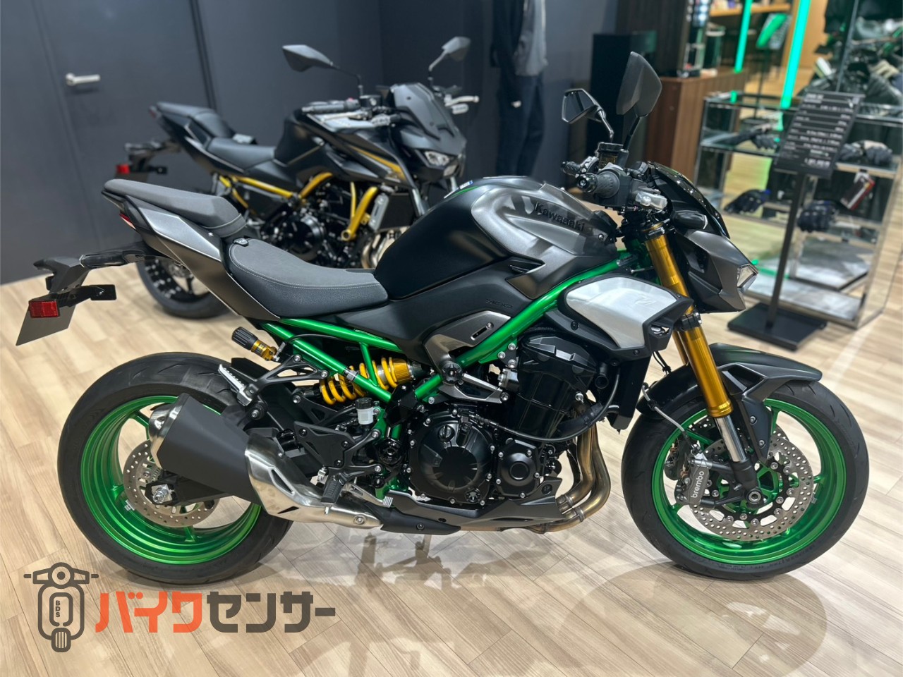 カワサキ Z900SE 2027モデル メタリックマットグラフェンスチール