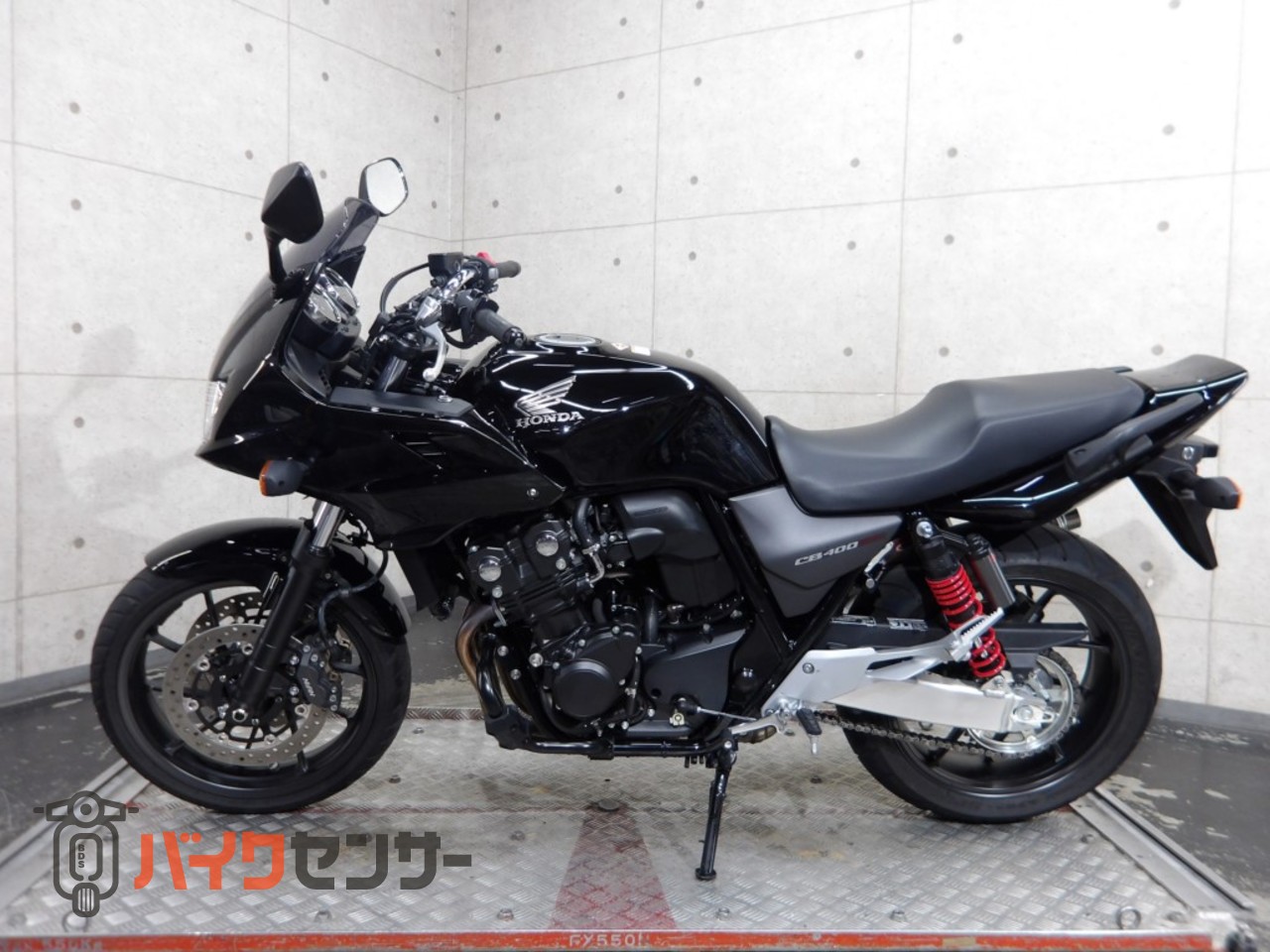 ホンダ CB400 SUPER ボルドール VTEC Revo NC42 最終型 エンジンガード